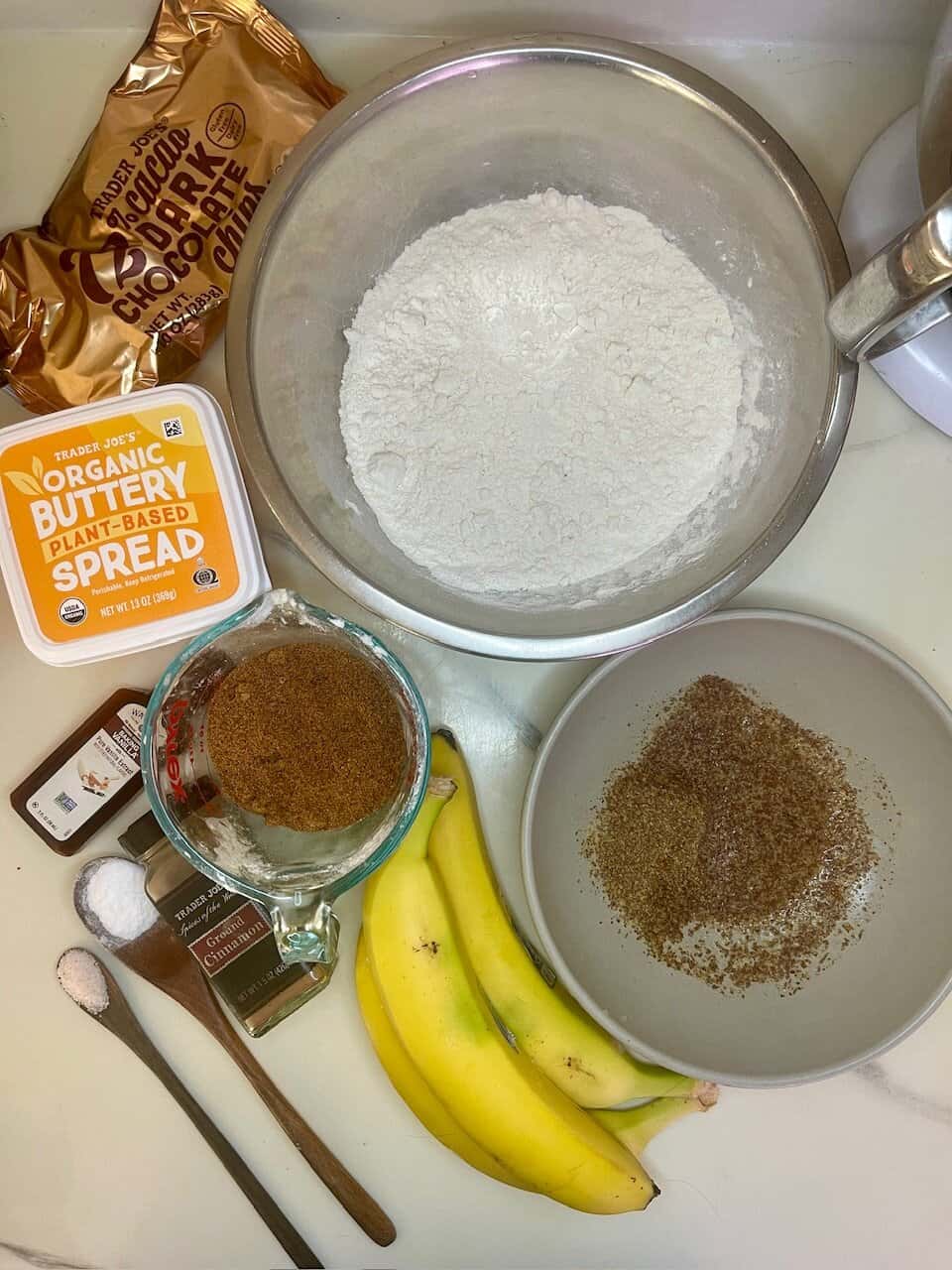 Golden brown, delicious ingredients for healthy banana bread baking preparations.
