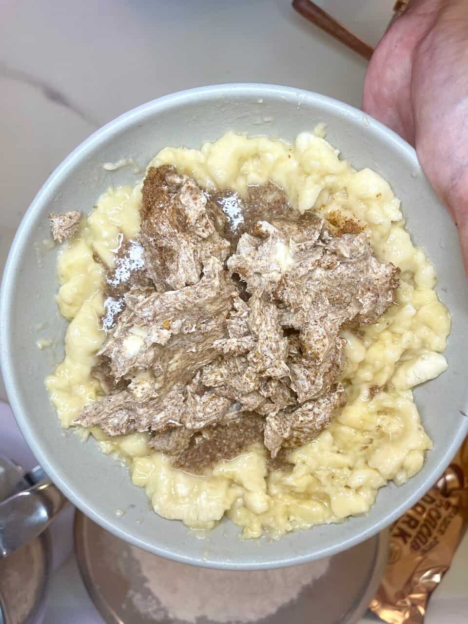Creamy mashed potatoes topped with seasoned shredded beef, comforting and hearty comfort food for mindful eating.
